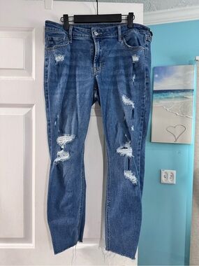 Old Navy Women's Skinny Distressed Jeans - Blue